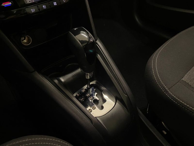 Peugeot 208 1.6 ALLURE 16V FLEX 4P AUTOMÁTICO 2017/2018 DRSUL SEMINOVOS CAXIAS DO SUL – LAJEADO – SANTA CRUZ DO SUL / Carros no Vale