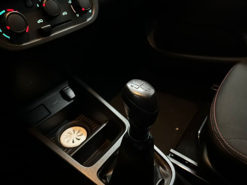 Renault KWID 1.0 12V SCE FLEX ZEN MANUAL 2024/2025 DRSUL SEMINOVOS CAXIAS DO SUL – LAJEADO – SANTA CRUZ DO SUL / Carros no Vale