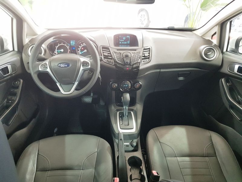 Ford FIESTA 1.6 TITANIUM HATCH 16V FLEX 4P POWERSHIFT 2014/2015 ADVANT AUTOMÓVEIS CAXIAS DO SUL / Carros no Vale