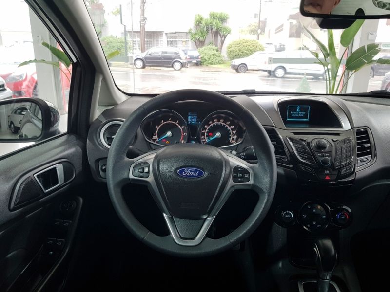 Ford FIESTA 1.6 TITANIUM HATCH 16V FLEX 4P POWERSHIFT 2015/2016 ADVANT AUTOMÓVEIS CAXIAS DO SUL / Carros no Vale