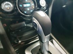 Ford FIESTA 1.6 TITANIUM SEDAN 16V FLEX 4P POWERSHIFT 2014/2015 ADVANT AUTOMÓVEIS CAXIAS DO SUL / Carros no Vale