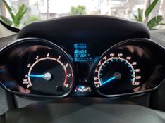 Ford FIESTA 1.6 TITANIUM SEDAN 16V FLEX 4P POWERSHIFT 2014/2015 ADVANT AUTOMÓVEIS CAXIAS DO SUL / Carros no Vale