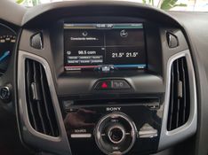 Ford FOCUS 2.0 TITANIUM 16V FLEX 4P POWERSHIFT 2015/2015 ADVANT AUTOMÓVEIS CAXIAS DO SUL / Carros no Vale