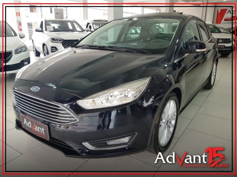 Ford FOCUS 2.0 TITANIUM FASTBACK 16V FLEX 4P POWERSHIFT 2017/2018 ADVANT AUTOMÓVEIS CAXIAS DO SUL / Carros no Vale Ford FOCUS 2.0 TITANIUM FASTBACK 16V FLEX 4P POWERSHIFT 2017/2018 ADVANT AUTOMÓVEIS CAXIAS DO SUL / Carros no Vale