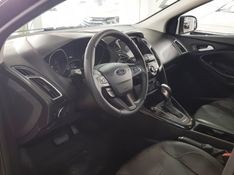 Ford FOCUS 2.0 TITANIUM FASTBACK 16V FLEX 4P POWERSHIFT 2017/2018 ADVANT AUTOMÓVEIS CAXIAS DO SUL / Carros no Vale