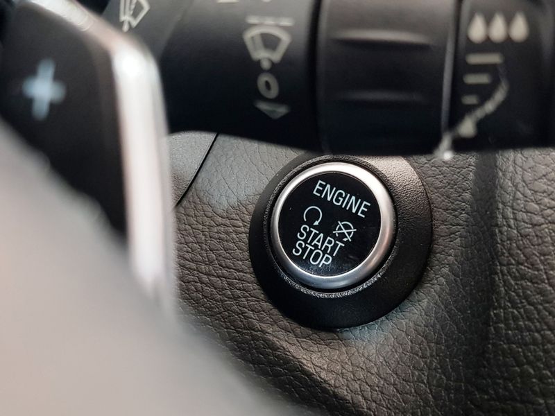 Ford FOCUS 2.0 TITANIUM PLUS 16V FLEX 4P POWERSHIFT 2018/2019 ADVANT AUTOMÓVEIS CAXIAS DO SUL / Carros no Vale Ford FOCUS 2.0 TITANIUM PLUS 16V FLEX 4P POWERSHIFT 2018/2019 ADVANT AUTOMÓVEIS CAXIAS DO SUL / Carros no Vale