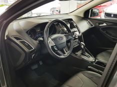 Ford FOCUS 2.0 TITANIUM PLUS 16V FLEX 4P POWERSHIFT 2018/2019 ADVANT AUTOMÓVEIS CAXIAS DO SUL / Carros no Vale