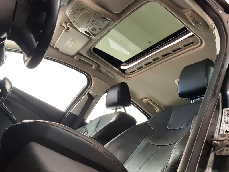 Ford FOCUS 2.0 TITANIUM PLUS 16V FLEX 4P POWERSHIFT 2018/2019 ADVANT AUTOMÓVEIS CAXIAS DO SUL / Carros no Vale Ford FOCUS 2.0 TITANIUM PLUS 16V FLEX 4P POWERSHIFT 2018/2019 ADVANT AUTOMÓVEIS CAXIAS DO SUL / Carros no Vale