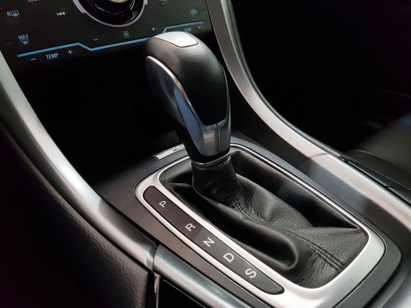 Ford FUSION 2.0 TITANIUM AWD 16V GASOLINA 4P AUTOMÁTICO 2013/2014 ADVANT AUTOMÓVEIS CAXIAS DO SUL / Carros no Vale Ford FUSION 2.0 TITANIUM AWD 16V GASOLINA 4P AUTOMÁTICO 2013/2014 ADVANT AUTOMÓVEIS CAXIAS DO SUL / Carros no Vale