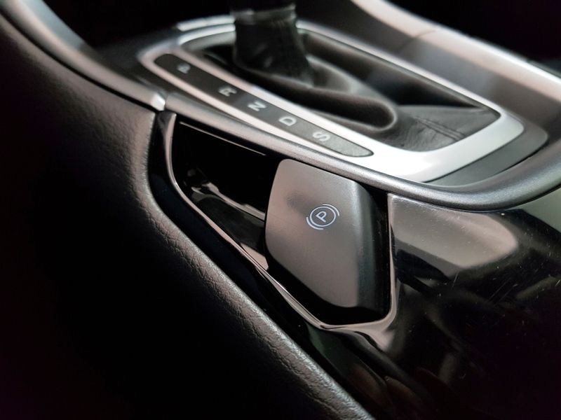 Ford FUSION 2.0 TITANIUM AWD 16V GASOLINA 4P AUTOMÁTICO 2013/2014 ADVANT AUTOMÓVEIS CAXIAS DO SUL / Carros no Vale Ford FUSION 2.0 TITANIUM AWD 16V GASOLINA 4P AUTOMÁTICO 2013/2014 ADVANT AUTOMÓVEIS CAXIAS DO SUL / Carros no Vale