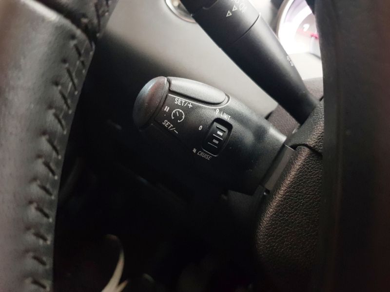 Peugeot 308 1.6 ALLURE 16V FLEX 4P MANUAL 2015/2016 ADVANT AUTOMÓVEIS CAXIAS DO SUL / Carros no Vale