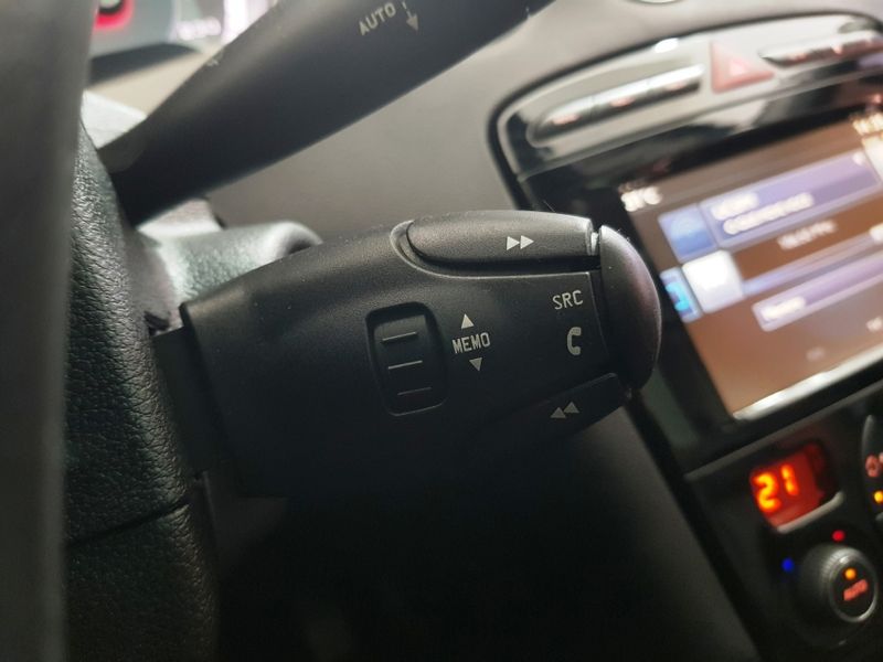 Peugeot 308 1.6 ALLURE 16V FLEX 4P MANUAL 2015/2016 ADVANT AUTOMÓVEIS CAXIAS DO SUL / Carros no Vale