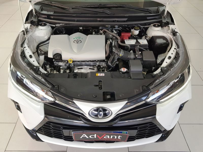 Toyota YARIS 1.5 16V FLEX SEDAN XLS MULTIDRIVE 2023/2024 ADVANT AUTOMÓVEIS CAXIAS DO SUL / Carros no Vale