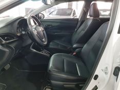 Toyota YARIS 1.5 16V FLEX SEDAN XLS MULTIDRIVE 2023/2024 ADVANT AUTOMÓVEIS CAXIAS DO SUL / Carros no Vale