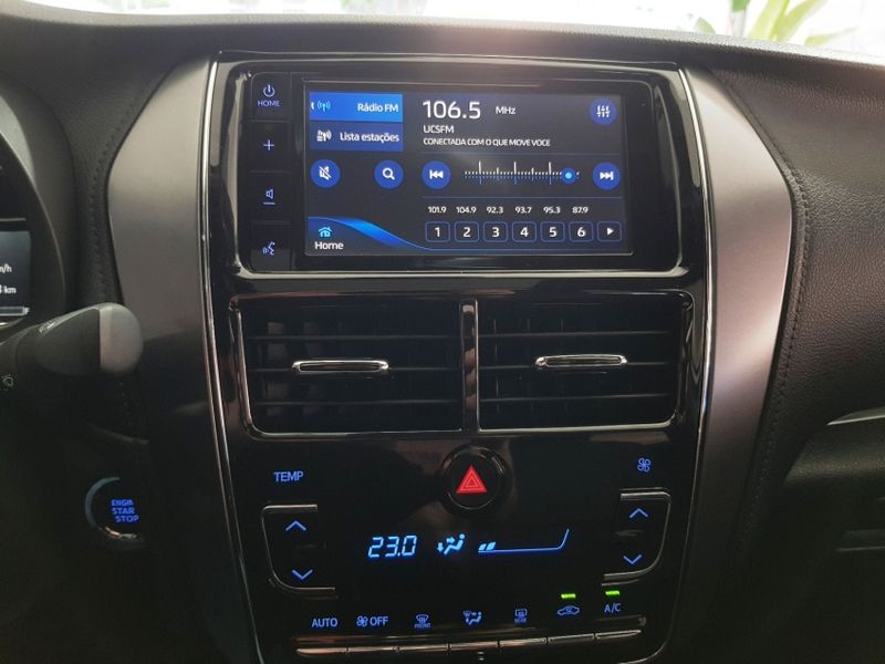 Toyota YARIS 1.5 16V FLEX SEDAN XLS MULTIDRIVE 2023/2024 ADVANT AUTOMÓVEIS CAXIAS DO SUL / Carros no Vale