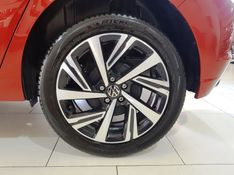 Volkswagen POLO 1.0 170 TSI HIGHLINE AUTOMÁTICO 2023/2024 ADVANT AUTOMÓVEIS CAXIAS DO SUL / Carros no Vale