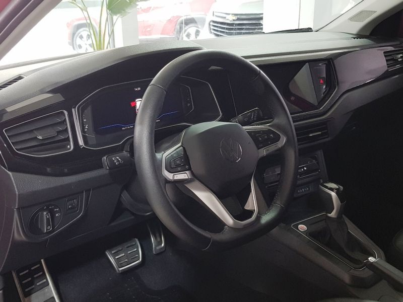Volkswagen POLO 1.0 170 TSI HIGHLINE AUTOMÁTICO 2023/2024 ADVANT AUTOMÓVEIS CAXIAS DO SUL / Carros no Vale