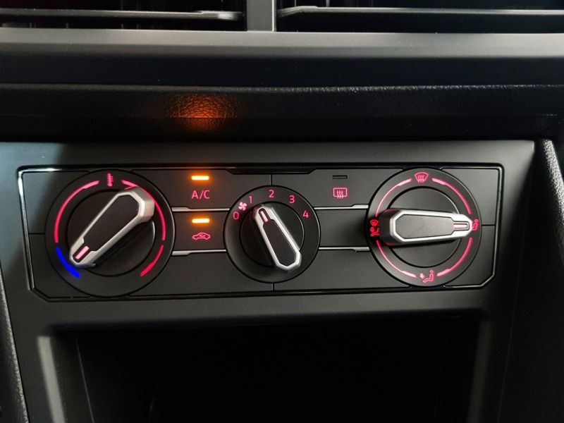 Volkswagen VIRTUS 1.6 MSI TOTAL FLEX MANUAL 2019/2020 ADVANT AUTOMÓVEIS CAXIAS DO SUL / Carros no Vale