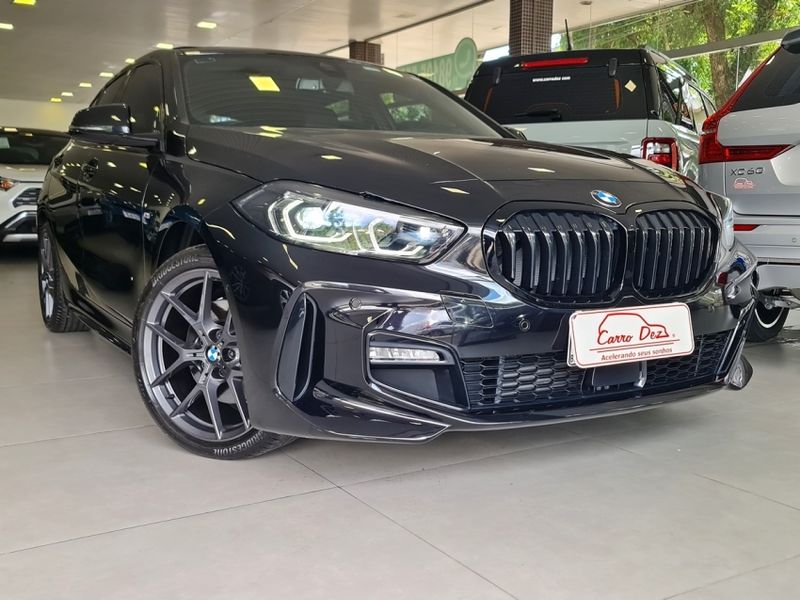 BMW 118i 1.5 12V GASOLINA M SPORT STEPTRONIC 2022/2023 CARRO DEZ NOVO HAMBURGO / Carros no Vale BMW 118i 1.5 12V GASOLINA M SPORT STEPTRONIC 2022/2023 CARRO DEZ NOVO HAMBURGO / Carros no Vale