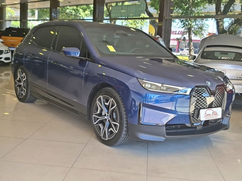 BMW IX ELÉTRICO XDRIVE40 2022/2023 CARRO DEZ NOVO HAMBURGO / Carros no Vale BMW IX ELÉTRICO XDRIVE40 2022/2023 CARRO DEZ NOVO HAMBURGO / Carros no Vale