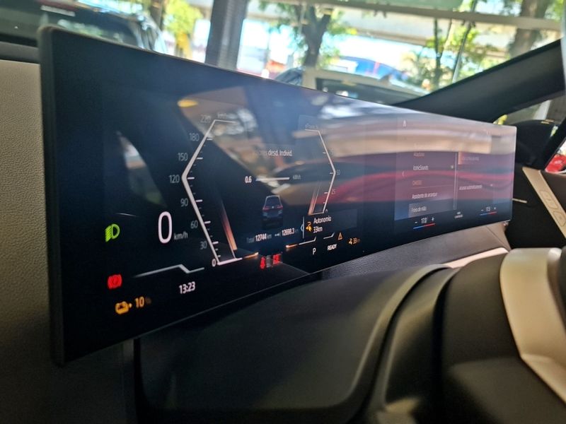 BMW IX ELÉTRICO XDRIVE40 2022/2023 CARRO DEZ NOVO HAMBURGO / Carros no Vale BMW IX ELÉTRICO XDRIVE40 2022/2023 CARRO DEZ NOVO HAMBURGO / Carros no Vale