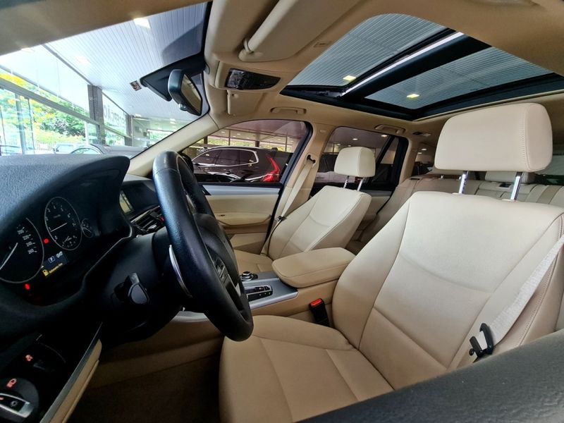 BMW X3 2.0 20I 4X4 16V GASOLINA 4P AUTOMÁTICO 2015/2015 CARRO DEZ NOVO HAMBURGO / Carros no Vale