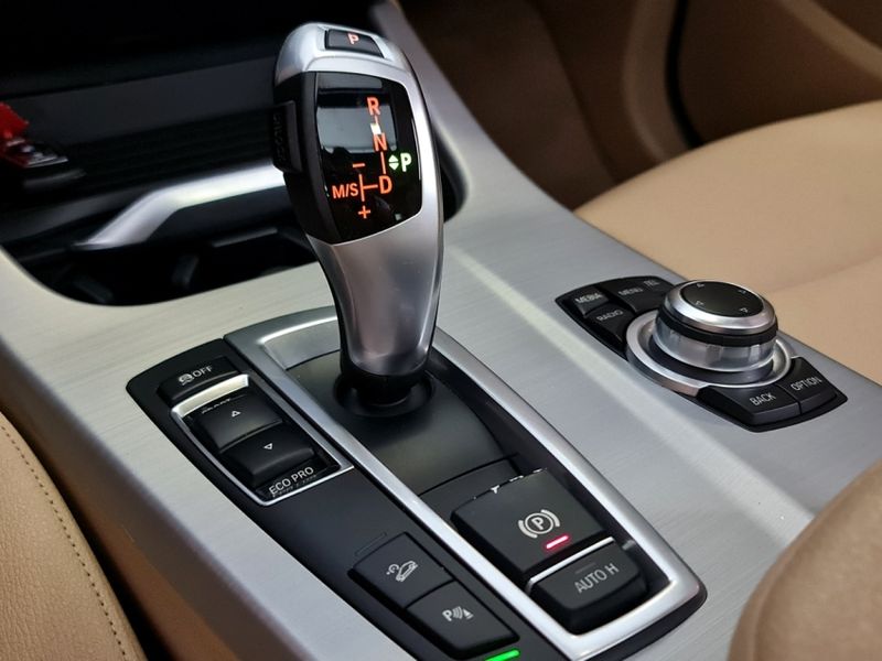 BMW X3 2.0 20I 4X4 16V GASOLINA 4P AUTOMÁTICO 2015/2015 CARRO DEZ NOVO HAMBURGO / Carros no Vale