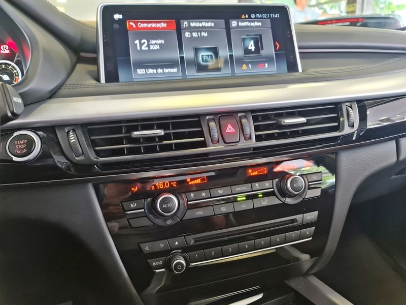 BMW X5 3.0 4X4 30D I6 TURBO DIESEL 4P AUTOMÁTICO 2018/2018 CARRO DEZ NOVO HAMBURGO / Carros no Vale BMW X5 3.0 4X4 30D I6 TURBO DIESEL 4P AUTOMÁTICO 2018/2018 CARRO DEZ NOVO HAMBURGO / Carros no Vale