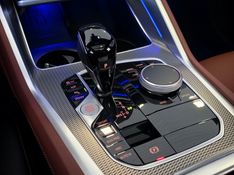 BMW X6 3.0 TWINPOWER GASOLINA XDRIVE40I M SPORT AUTOMÁTICO 2022/2023 CARRO DEZ NOVO HAMBURGO / Carros no Vale