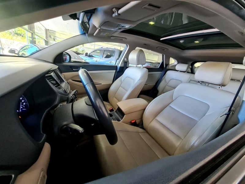 Hyundai TUCSON 1.6 16V T-GDI GASOLINA GLS ECOSHIFT 2018/2019 CARRO DEZ NOVO HAMBURGO / Carros no Vale Hyundai TUCSON 1.6 16V T-GDI GASOLINA GLS ECOSHIFT 2018/2019 CARRO DEZ NOVO HAMBURGO / Carros no Vale
