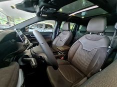 JEEP COMMANDER 2.0 TD380 TURBO DIESEL OVERLAND AT9 2022/2022 CARRO DEZ NOVO HAMBURGO / Carros no Vale