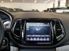 JEEP COMPASS 2.0 16V FLEX LIMITED AUTOMÁTICO 2019/2019 CARRO DEZ NOVO HAMBURGO / Carros no Vale