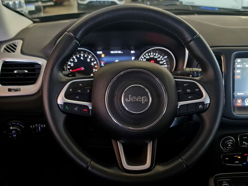 JEEP COMPASS 2.0 16V FLEX LONGITUDE AUTOMÁTICO 2019/2020 CARRO DEZ NOVO HAMBURGO / Carros no Vale JEEP COMPASS 2.0 16V FLEX LONGITUDE AUTOMÁTICO 2019/2020 CARRO DEZ NOVO HAMBURGO / Carros no Vale