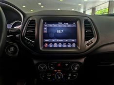 JEEP COMPASS 2.0 16V FLEX LONGITUDE AUTOMÁTICO 2020/2021 CARRO DEZ NOVO HAMBURGO / Carros no Vale