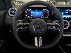 Mercedes-Benz GLA 200 1.3 MHEV AMG LINE 7G-DCT 2024/2024 CARRO DEZ NOVO HAMBURGO / Carros no Vale