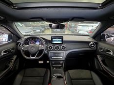 Mercedes-Benz GLA 250 2.0 CGI GASOLINA SPORT 4MATIC 7G-DCT 2018/2018 CARRO DEZ NOVO HAMBURGO / Carros no Vale