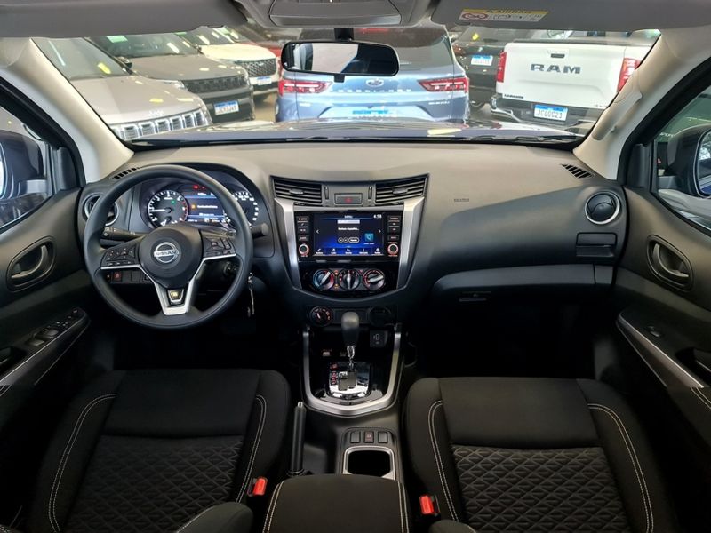 Nissan FRONTIER 2.3 16V TURBO DIESEL ATTACK CD 4X4 AUTOMÁTICO 2024/2025 CARRO DEZ NOVO HAMBURGO / Carros no Vale Nissan FRONTIER 2.3 16V TURBO DIESEL ATTACK CD 4X4 AUTOMÁTICO 2024/2025 CARRO DEZ NOVO HAMBURGO / Carros no Vale