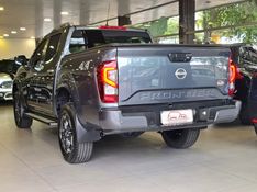 Nissan FRONTIER 2.3 16V TURBO DIESEL PLATINUM CD 4X4 AUTOMÁTICO 2024/2025 CARRO DEZ NOVO HAMBURGO / Carros no Vale