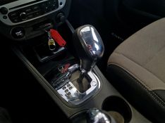 Renault FLUENCE 2.0 DYNAMIQUE PLUS 16V FLEX 4P AUTOMÁTICO 2017/2018 CARRO DEZ NOVO HAMBURGO / Carros no Vale