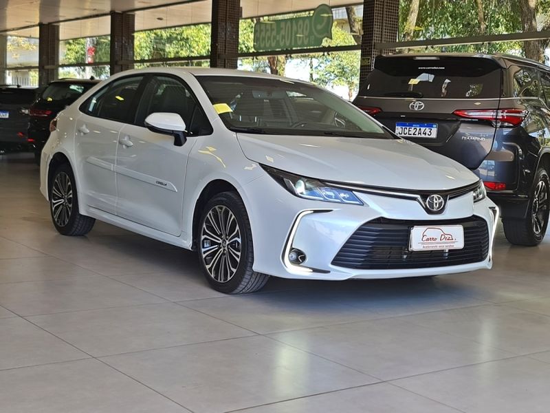 Toyota COROLLA 2.0 VVT-IE FLEX XEI DIRECT SHIFT 2021/2022 CARRO DEZ NOVO HAMBURGO / Carros no Vale Toyota COROLLA 2.0 VVT-IE FLEX XEI DIRECT SHIFT 2021/2022 CARRO DEZ NOVO HAMBURGO / Carros no Vale