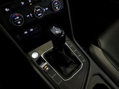 Volkswagen TAOS 1.4 250 TSI TOTAL FLEX COMFORTLINE AUTOMÁTICO 2022/2022 CARRO DEZ NOVO HAMBURGO / Carros no Vale