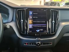 Volvo XC60 2.0 T8 HYBRID MOMENTUM AWD GEARTRONIC 2020/2021 CARRO DEZ NOVO HAMBURGO / Carros no Vale