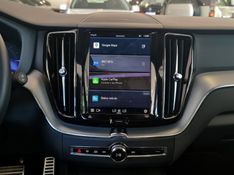 Volvo XC60 2.0 T8 RECHARGE R-DESIGN AWD GEARTRONIC 2022/2022 CARRO DEZ NOVO HAMBURGO / Carros no Vale