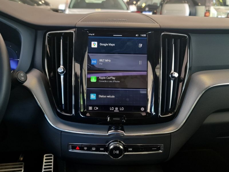 Volvo XC60 2.0 T8 RECHARGE R-DESIGN AWD GEARTRONIC 2022/2022 CARRO DEZ NOVO HAMBURGO / Carros no Vale Volvo XC60 2.0 T8 RECHARGE R-DESIGN AWD GEARTRONIC 2022/2022 CARRO DEZ NOVO HAMBURGO / Carros no Vale