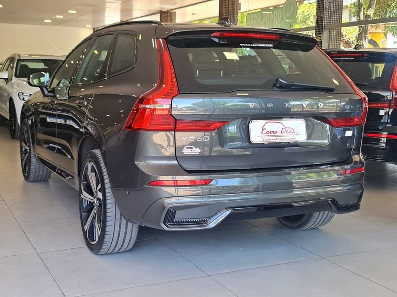 Volvo XC60 2.0 T8 RECHARGE R-DESIGN AWD GEARTRONIC 2022/2022 CARRO DEZ NOVO HAMBURGO / Carros no Vale Volvo XC60 2.0 T8 RECHARGE R-DESIGN AWD GEARTRONIC 2022/2022 CARRO DEZ NOVO HAMBURGO / Carros no Vale