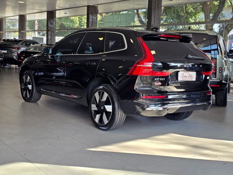 Volvo XC60 2.0 T8 RECHARGE ULTIMATE AWD GEARTRONIC 2023/2024 CARRO DEZ NOVO HAMBURGO / Carros no Vale Volvo XC60 2.0 T8 RECHARGE ULTIMATE AWD GEARTRONIC 2023/2024 CARRO DEZ NOVO HAMBURGO / Carros no Vale