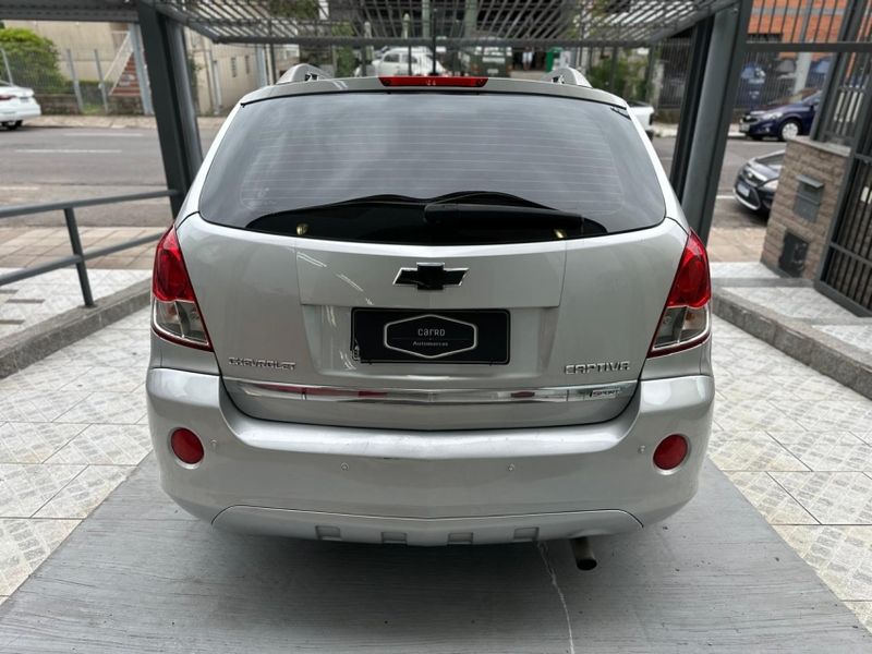 Chevrolet CAPTIVA 2.4 SFI ECOTEC FWD 16V GASOLINA 4P AUTOMÁTICO 2011/2011 CARRO AUTOMARCAS CAXIAS DO SUL / Carros no Vale