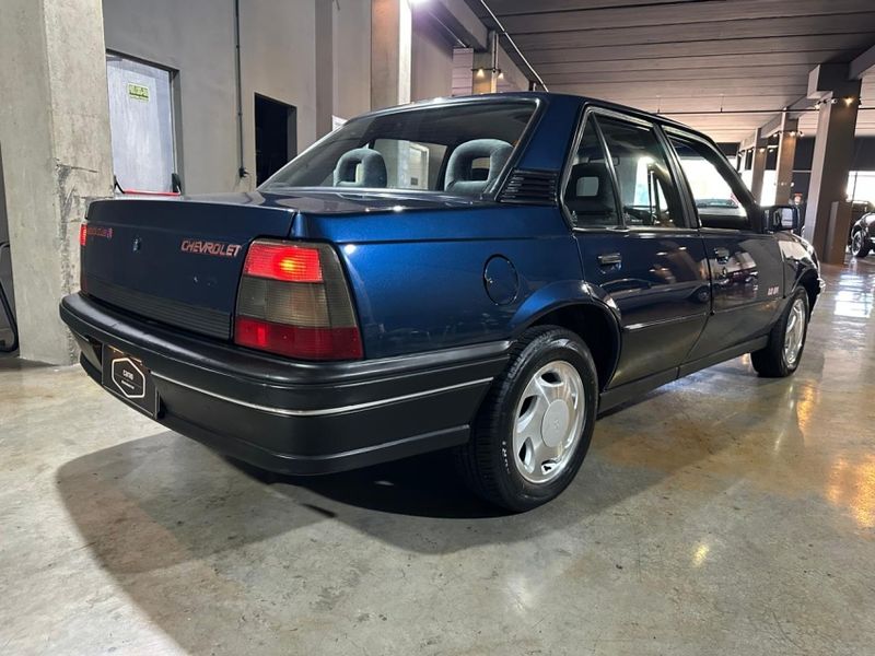 Chevrolet MONZA 2.0 EFI CLUB 8V GASOLINA 4P MANUAL 1994/1994 CARRO AUTOMARCAS CAXIAS DO SUL / Carros no Vale Chevrolet MONZA 2.0 EFI CLUB 8V GASOLINA 4P MANUAL 1994/1994 CARRO AUTOMARCAS CAXIAS DO SUL / Carros no Vale