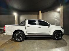 Chevrolet S10 2.8 16V TURBO DIESEL LS CD 4X4 MANUAL 2021/2022 CARRO AUTOMARCAS CAXIAS DO SUL / Carros no Vale