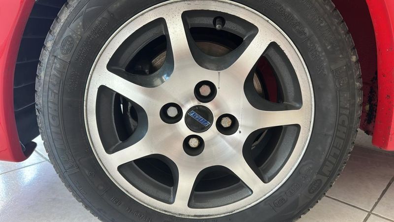 Fiat UNO 1.4 MPI 8V TURBO GASOLINA 2P MANUAL 1994/1995 CARRO AUTOMARCAS CAXIAS DO SUL / Carros no Vale